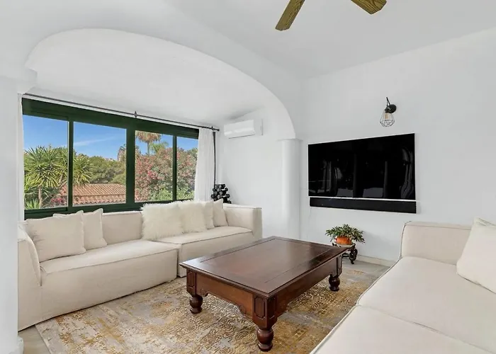 Vila Beautiful 3 Bedroom In *