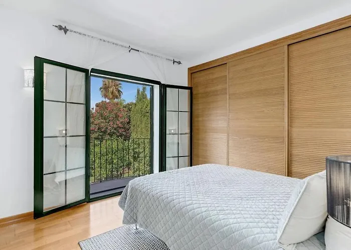 Beautiful 3 Bedroom In Villa